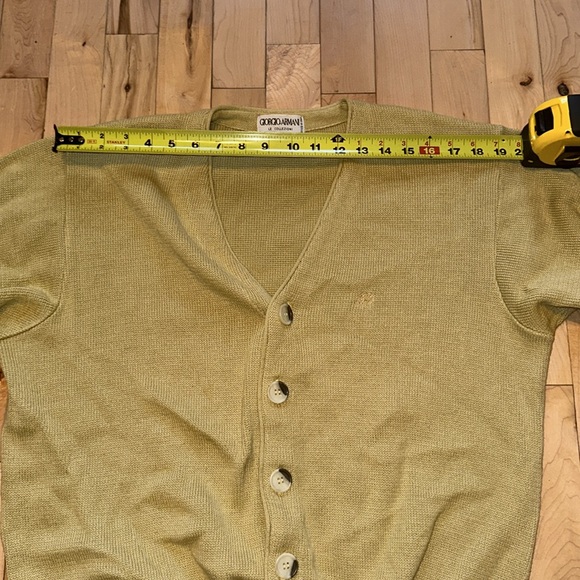Giorgio Armani Cardigan - Picture 14 of 16